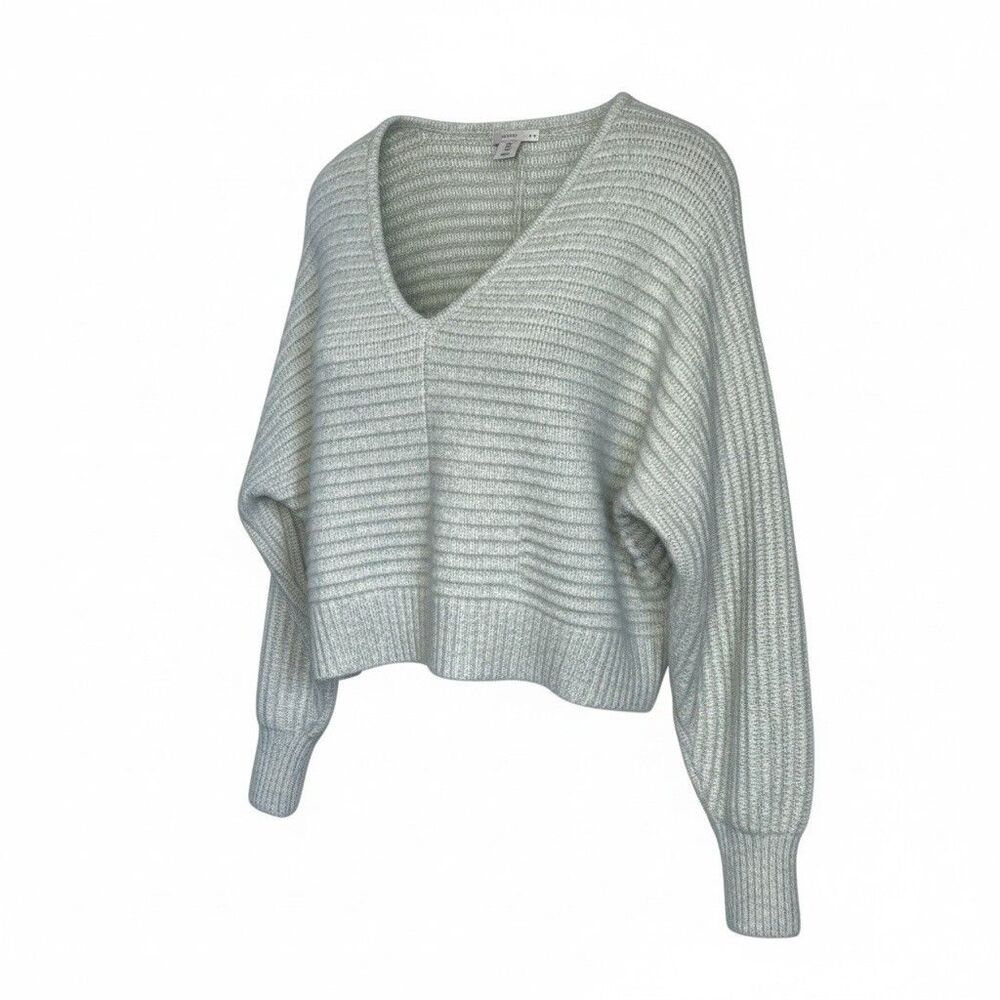 Womens Crop Knit V Neck Sweater Medium Beige Grey Off the Shoulder Cozy Chic